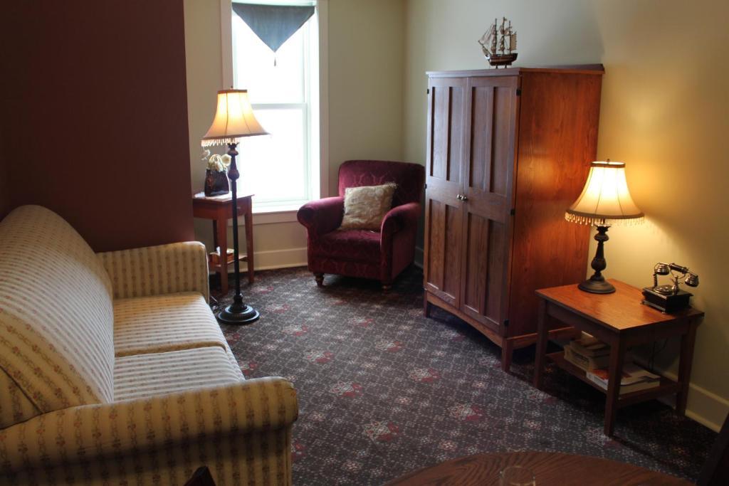 Selkirk Hotel Edmonton Cameră foto